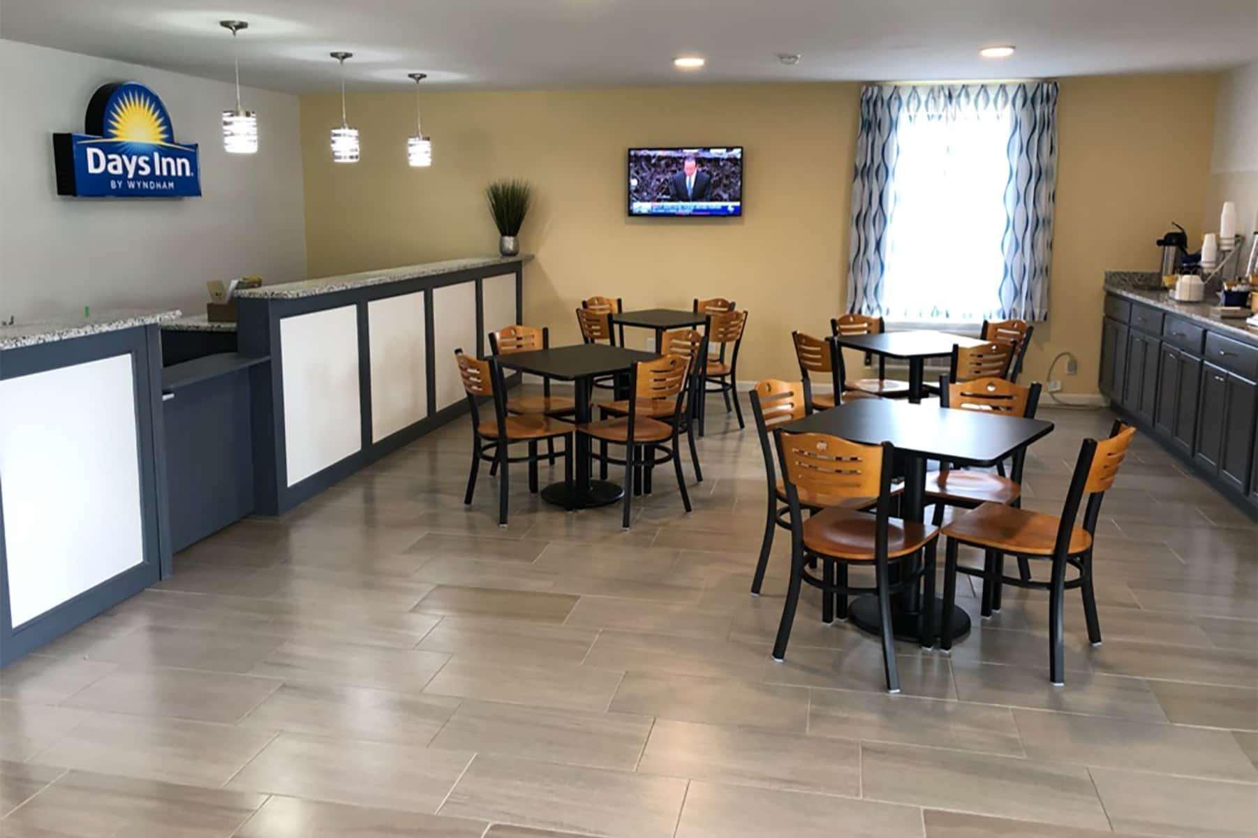 Days Inn By Wyndham Cape Carteret Near Emerald Isle المظهر الخارجي الصورة